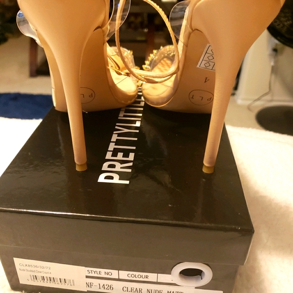 Never Worn Clear Nude Gold Studded - Picture 3 of 5